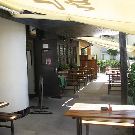 Hotel & Restaurant Signal